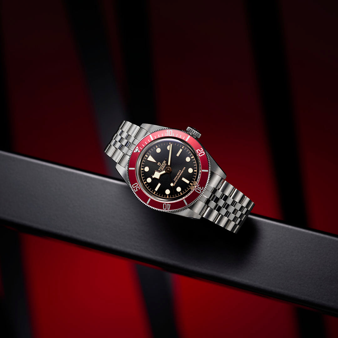 Tudor black bay burgundy