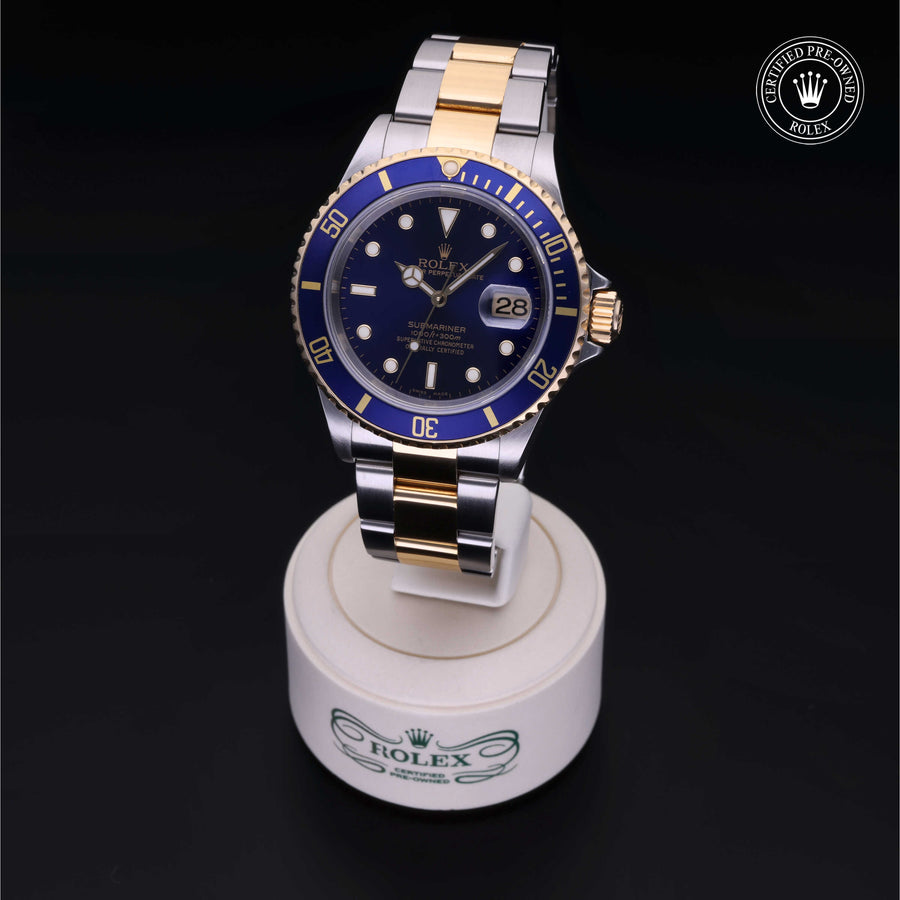 Oyster Perpetual  Submariner Date