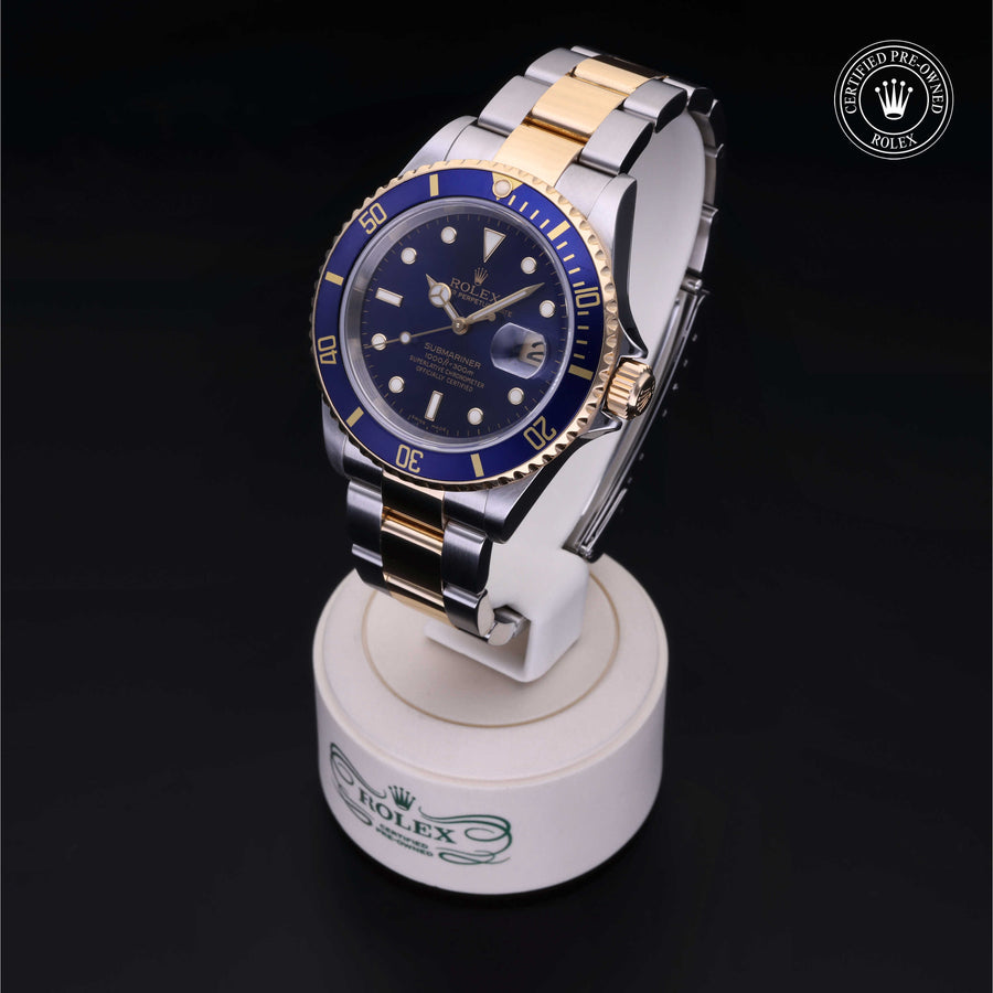 Oyster Perpetual  Submariner Date