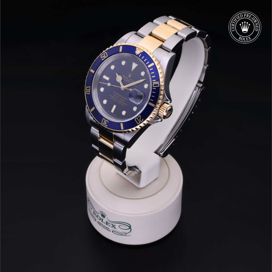 Oyster Perpetual  Submariner Date
