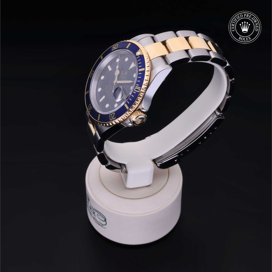 Oyster Perpetual  Submariner Date