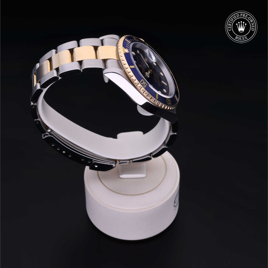 Oyster Perpetual  Submariner Date