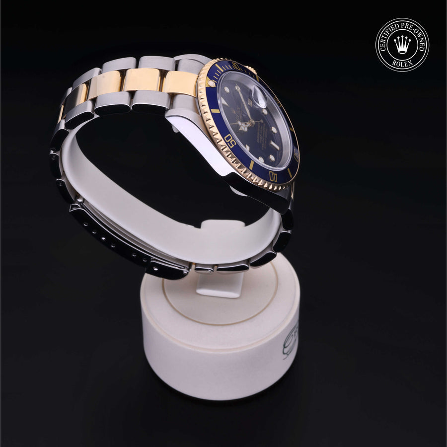 Oyster Perpetual  Submariner Date
