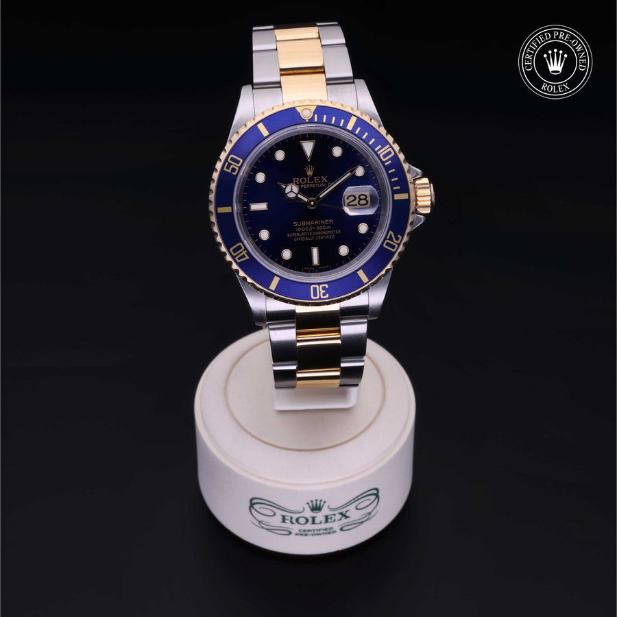 Oyster Perpetual  Submariner Date