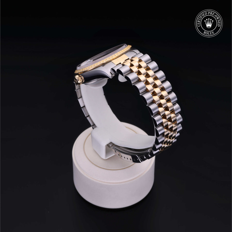 Oyster Perpetual  Date