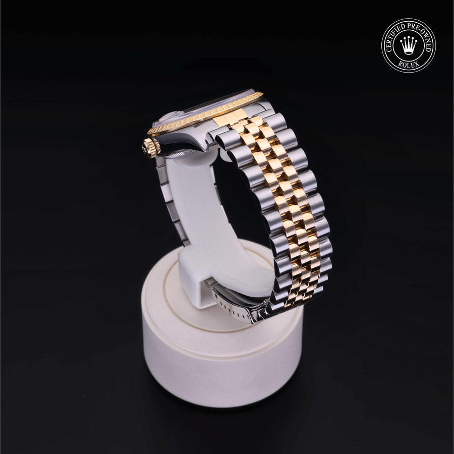 Oyster Perpetual  Date