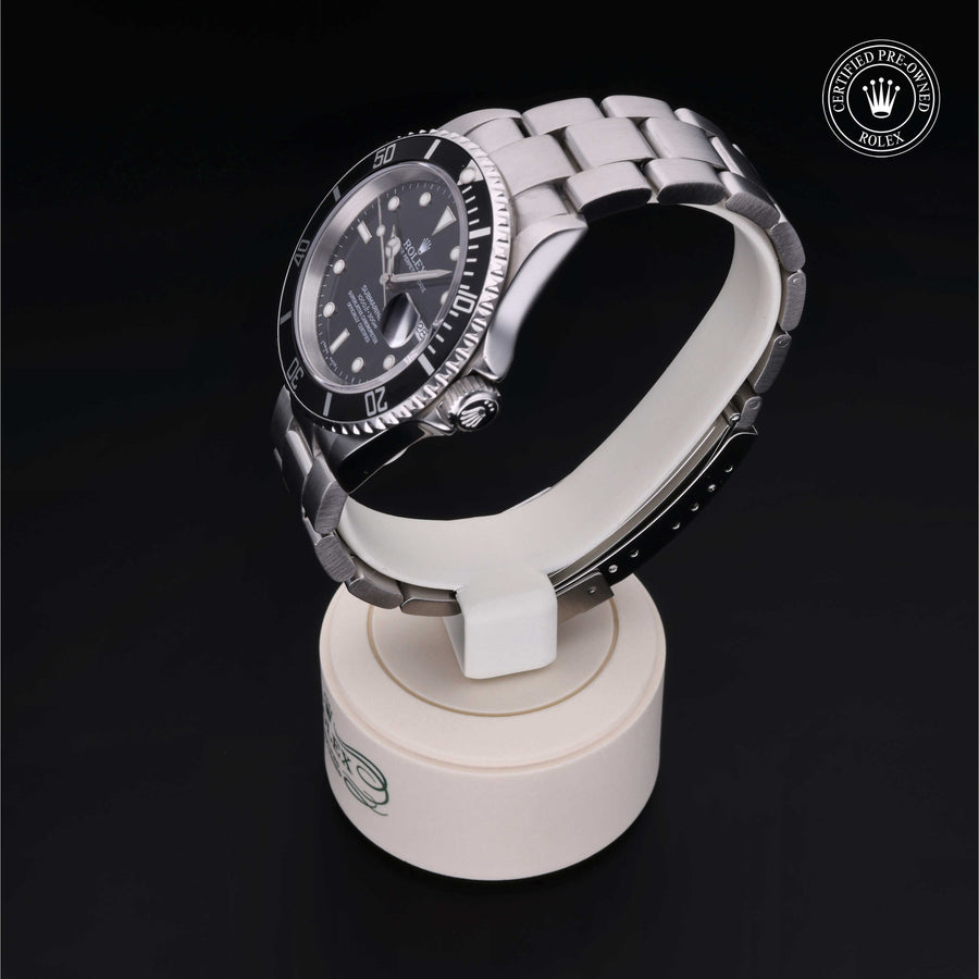 Oyster Perpetual  Submariner Date