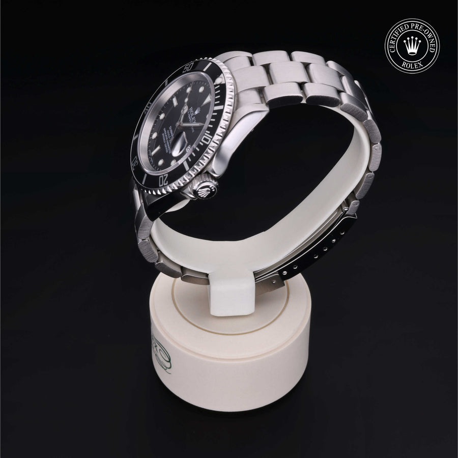 Oyster Perpetual  Submariner Date