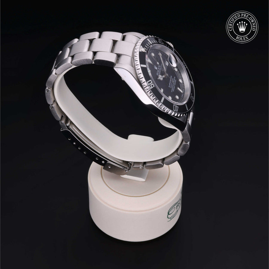 Oyster Perpetual  Submariner Date