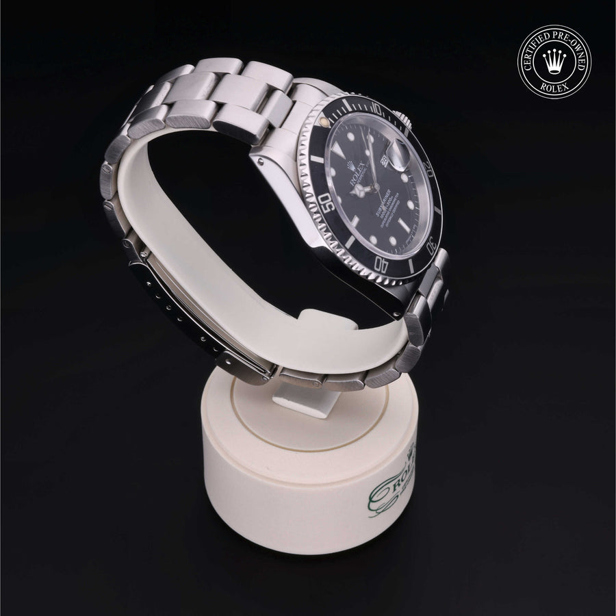 Oyster Perpetual  Submariner Date