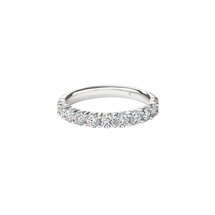 Signature 0.53ct Diamond 11 Stone Band in 18K White Gold, size 6.5