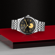 TUDOR 1926 Luna