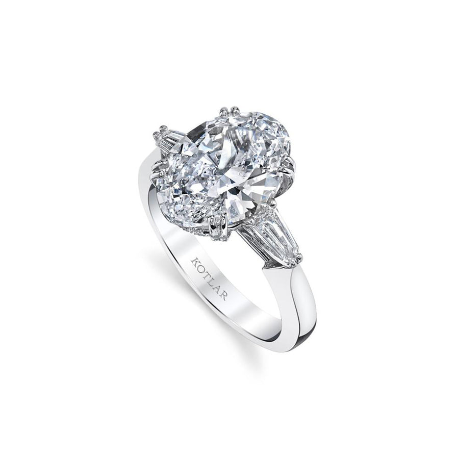Platinum Diamond 3-Stone Classico Engagement Ring